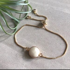 Dainty Minimalist 14K Natural Pearl Bracelet